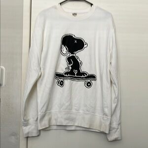 White Snoopy Sweater (Kaws Uniqulo)